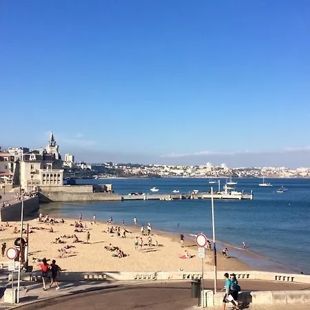 Top Floor In Center Of Cascais